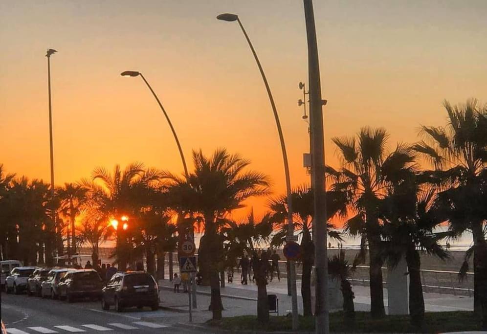 Apartamento Piso Centrico Y Tranquilo Con Garaje Incluido Sanlúcar de Barrameda Exterior foto